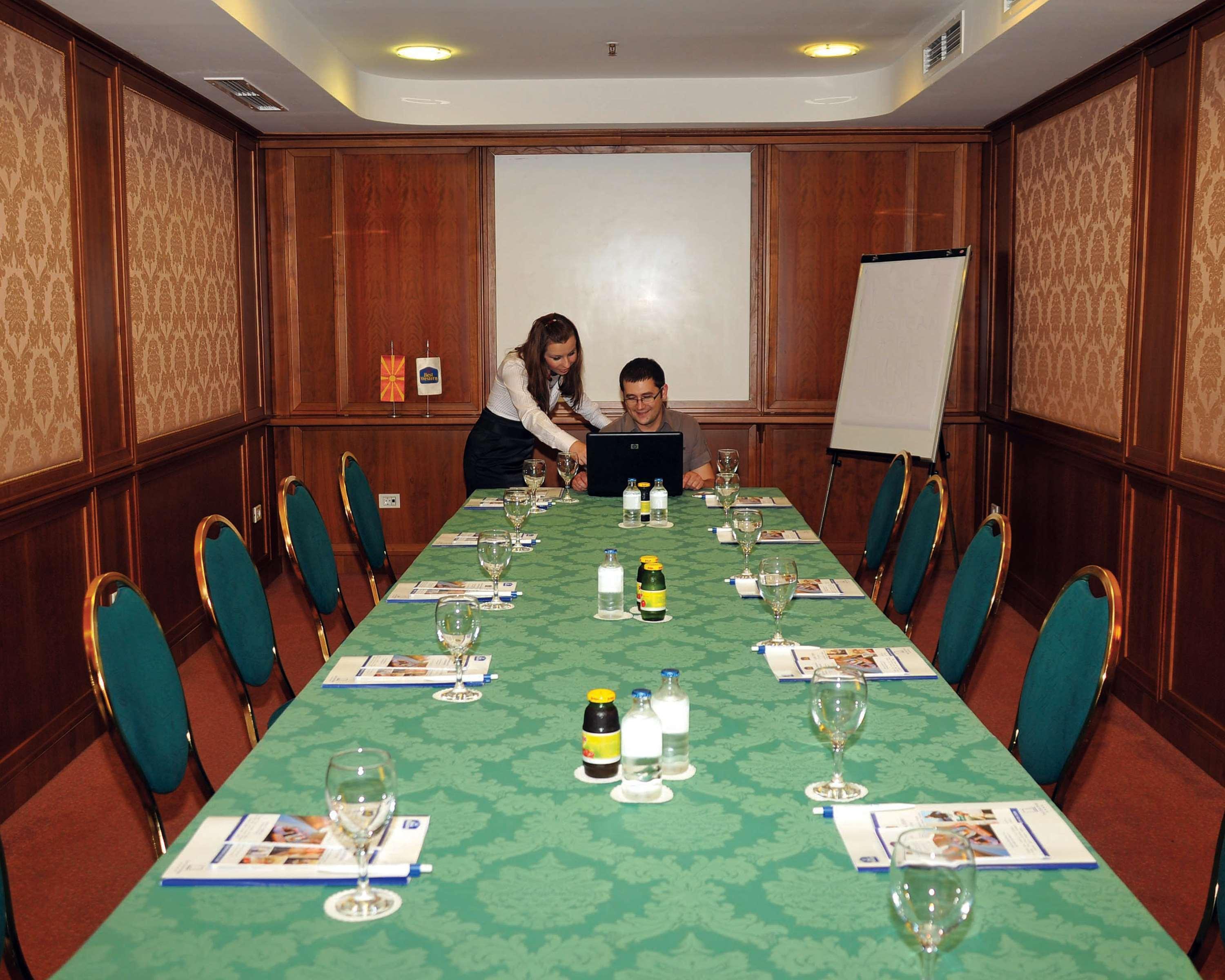 Best Western Hotel Turist Skopje Facilidades foto